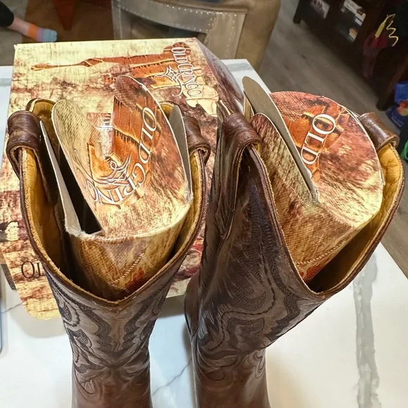 Never Worn Old GringoCowboy Boots Size 7.5